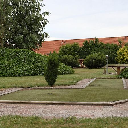 Hotel Sogarden Brørup Exteriör bild